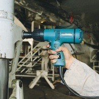Makita 6904VH 1/2" Square Drive Impact Wrench Makita 6904VH 1/2" Square Drive Impact Wrench